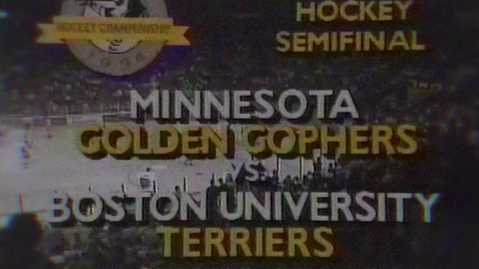 Men's Hockey Minnesota Arrival